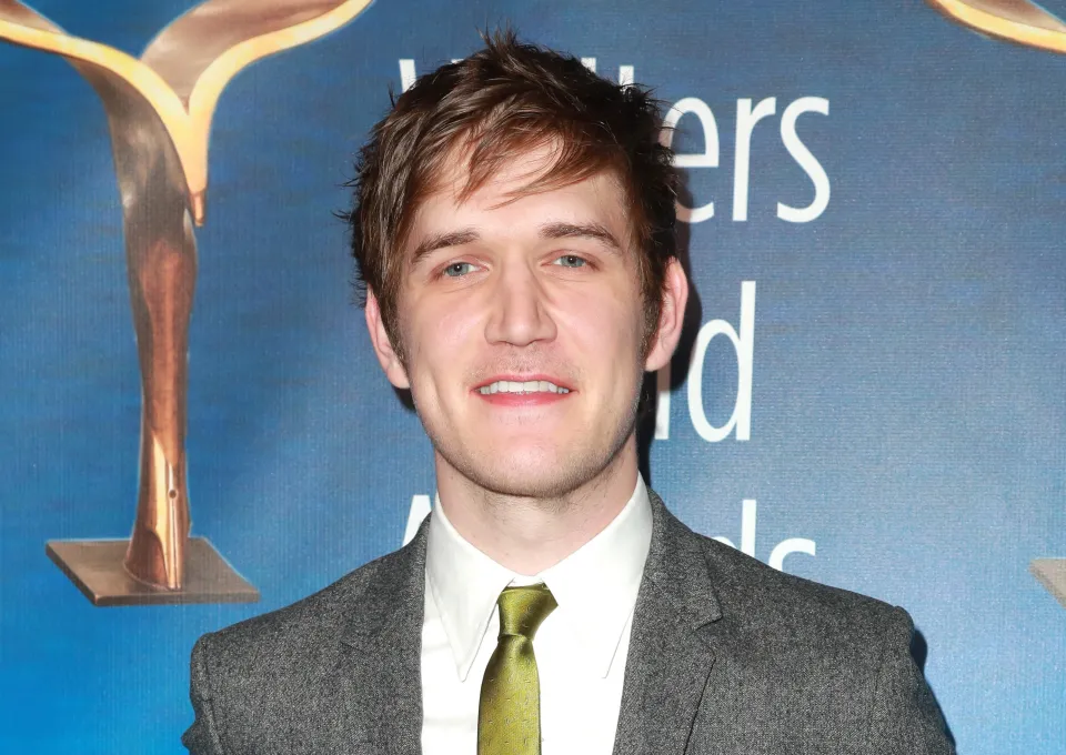 bo burnham net worth